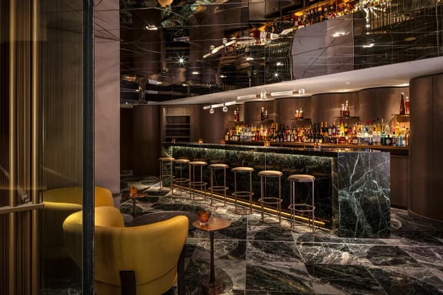 Cocktail Bars